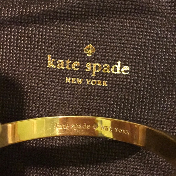 Kate Spade “Best Friend Ever” Gold Bangle Bracelet - Picture 2 of 4
